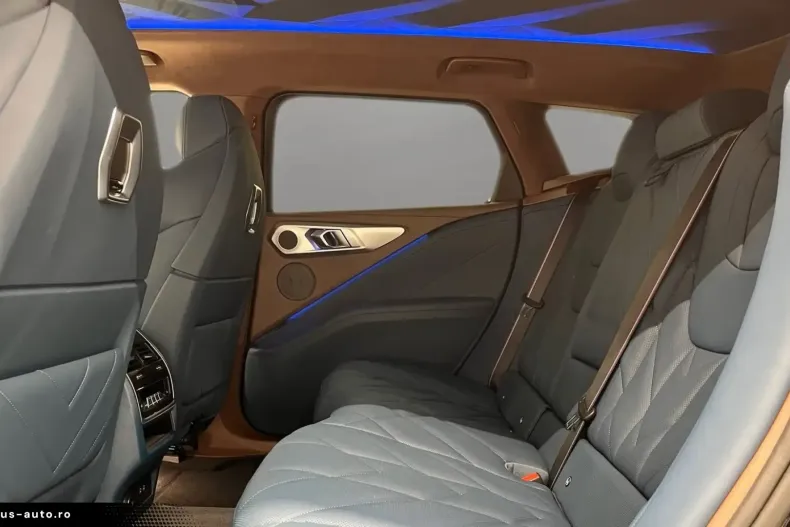 BMW XM (Seria X) din 2024 cu 16.151 km - oferta BMW194445 - foto 7