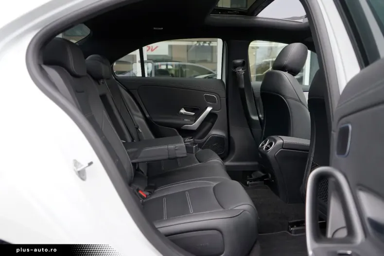 Mercedes-Benz A 250 (Clasa A) din 2022 cu 3.420 km - oferta MER194448 - foto 11
