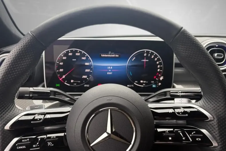 Mercedes-Benz CLE 300 (Clasa CLE) din 2024 cu 8.560 km - oferta MER194451 - foto 18