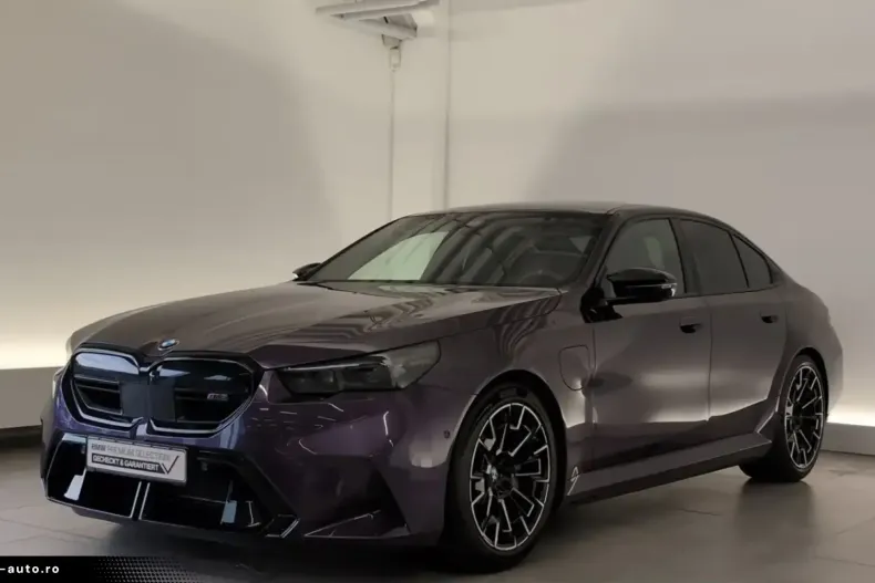 BMW M5 (Seria 5) din 2024 cu 5.689 km - oferta BMW194471 - foto 1