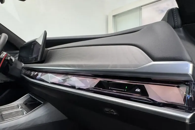 BMW M760 (Seria 7) din 2025 cu 12.000 km - oferta BMW194475 - foto 33