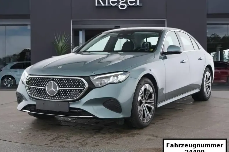 Mercedes-Benz E 300 (Clasa E) din 2024 cu 26.986 km - oferta MER194476 - foto 2