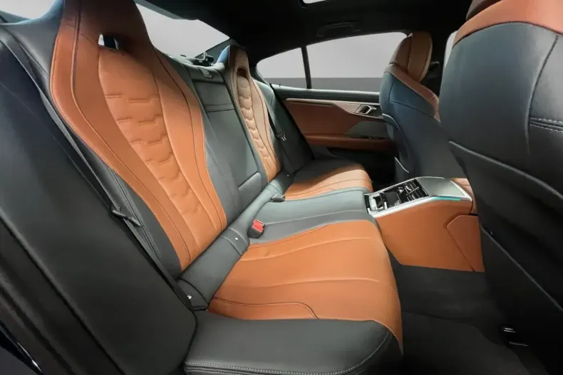 BMW M850 (Seria 8) din 2025 cu 15.900 km - oferta BMW194478 - foto 12