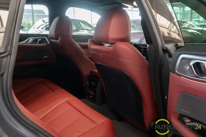 BMW M440 (Seria 4) din 2025 cu 7.062 km - oferta BMW194483 - foto 23