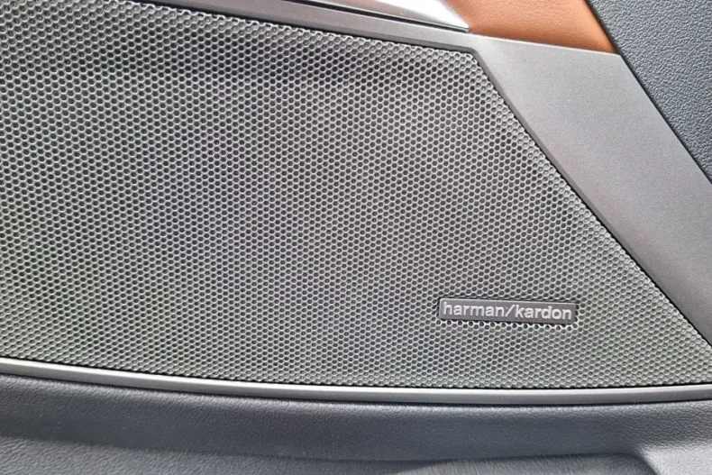 BMW M3 (Seria 3) din 2025 cu 13.686 km - oferta BMW194487 - foto 11