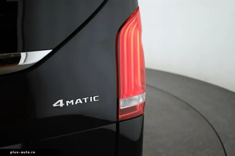 Mercedes-Benz V 300 (Clasa V) din 2023 cu 43.200 km - oferta MER194488 - foto 8
