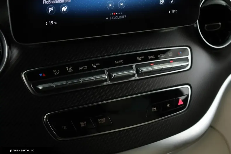 Mercedes-Benz V 300 (Clasa V) din 2023 cu 43.200 km - oferta MER194488 - foto 18