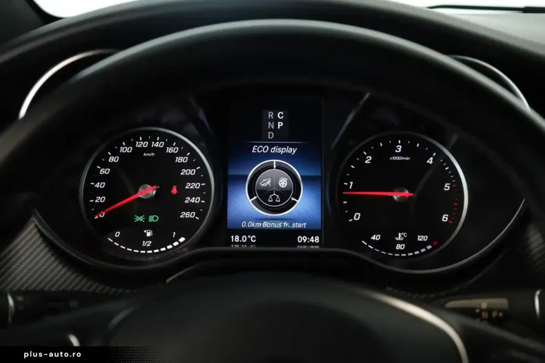 Mercedes-Benz V 300 (Clasa V) din 2023 cu 43.200 km - oferta MER194488 - foto 21