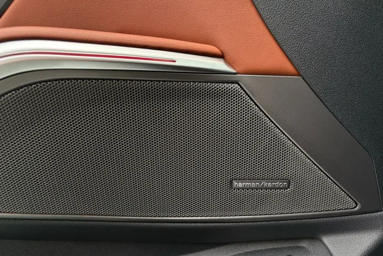 BMW M3 (Seria 3) din 2025 cu 15.064 km - oferta BMW194489 - foto 22