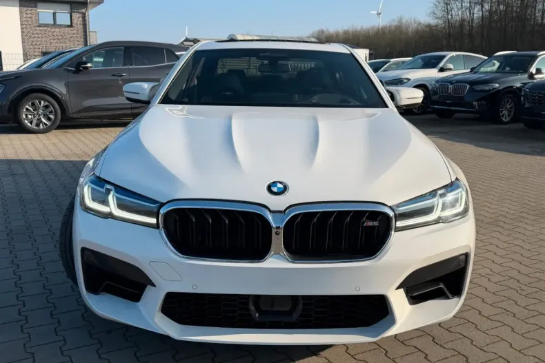 BMW M5 (Seria 5) din 2023 cu 81.018 km - oferta BMW194495 - foto 2