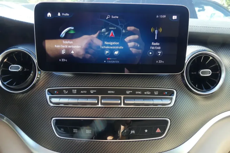 Mercedes-Benz V 300 (Clasa V) din 2022 cu 63.788 km - oferta MER194499 - foto 6