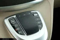 Mercedes-Benz V 300 (Clasa V) din 2023 cu 61.900 km - oferta MER194500 - foto 21