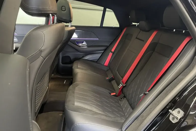 Mercedes-Benz GLE 63 AMG (Clasa GLE) din 2024 cu 18.389 km - oferta MER194503 - foto 10
