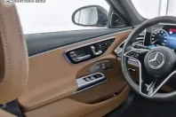 Mercedes-Benz E 220 (Clasa E) din 2024 cu 17.740 km - oferta MER194509 - foto 8