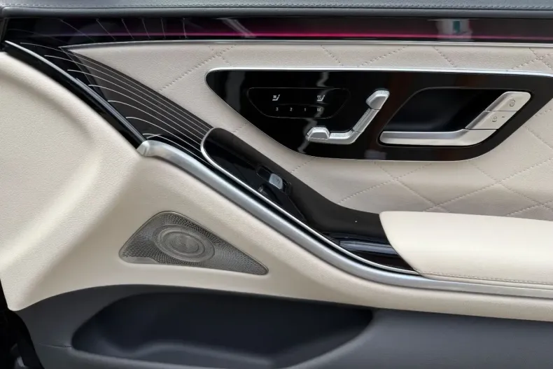 Mercedes-Benz S 400 (Clasa S) din 2023 cu 19.250 km - oferta MER194528 - foto 16