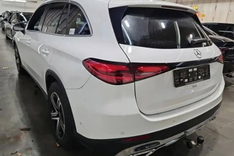 Mercedes-Benz GLC 220 (Clasa GLC) din 2023 cu 100.000 km - oferta MER194529 - foto 2