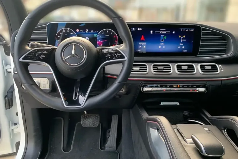 Mercedes-Benz GLE 450 (Clasa GLE) din 2023 cu 13.644 km - oferta MER194539 - foto 10