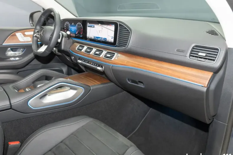 Mercedes-Benz GLE 450 (Clasa GLE) din 2025 cu 15.962 km - oferta MER194540 - foto 17