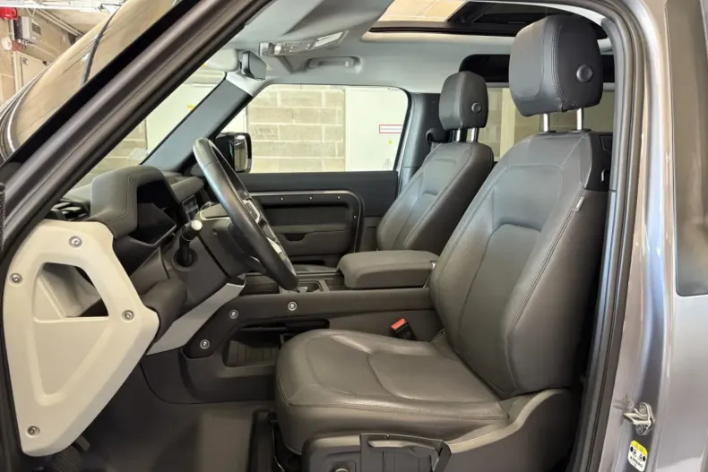 Land Rover Defender din 2023 cu 23.000 km - oferta LAN194545 - foto 17