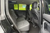 Land Rover Defender din 2023 cu 37.133 km - oferta LAN194549 - foto 8