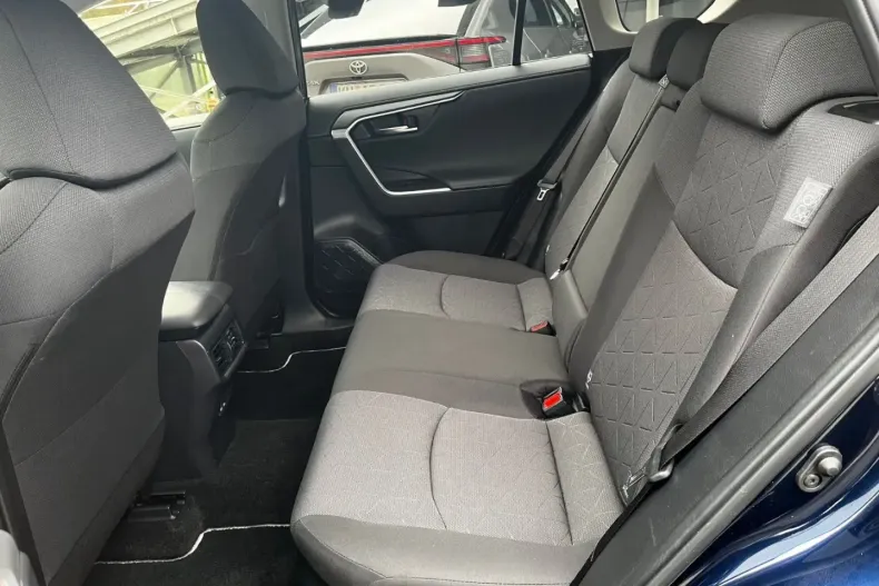 Toyota RAV4 din 2023 cu 14.900 km - oferta TOY194566 - foto 13