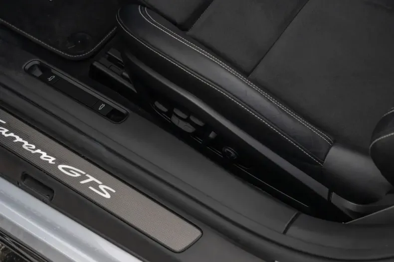 Porsche 992 din 2024 cu 21.900 km - oferta POR194570 - foto 36