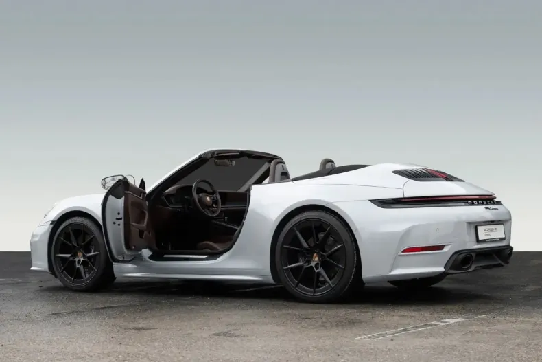 Porsche 992 din 2024 cu 27.900 km - oferta POR194574 - foto 8