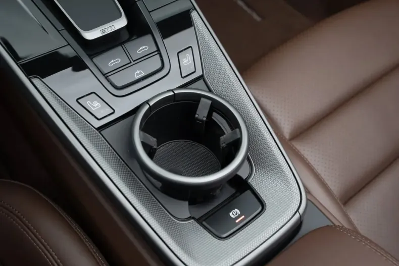 Porsche 992 din 2024 cu 27.900 km - oferta POR194574 - foto 25