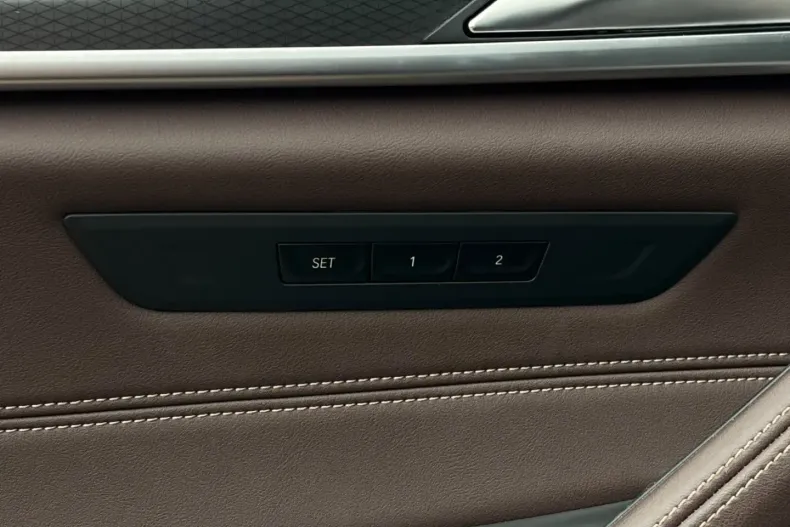 BMW M550 (Seria 5) din 2022 cu 82.240 km - oferta BMW194576 - foto 14