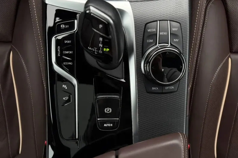 BMW M550 (Seria 5) din 2022 cu 82.240 km - oferta BMW194576 - foto 33