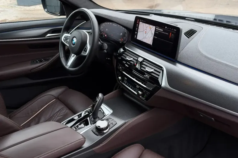 BMW M550 (Seria 5) din 2022 cu 82.240 km - oferta BMW194576 - foto 36