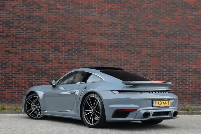 Porsche 992 din 2023 cu 31.000 km - oferta POR194577 - foto 2