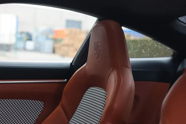 Porsche 992 din 2023 cu 31.000 km - oferta POR194577 - foto 4