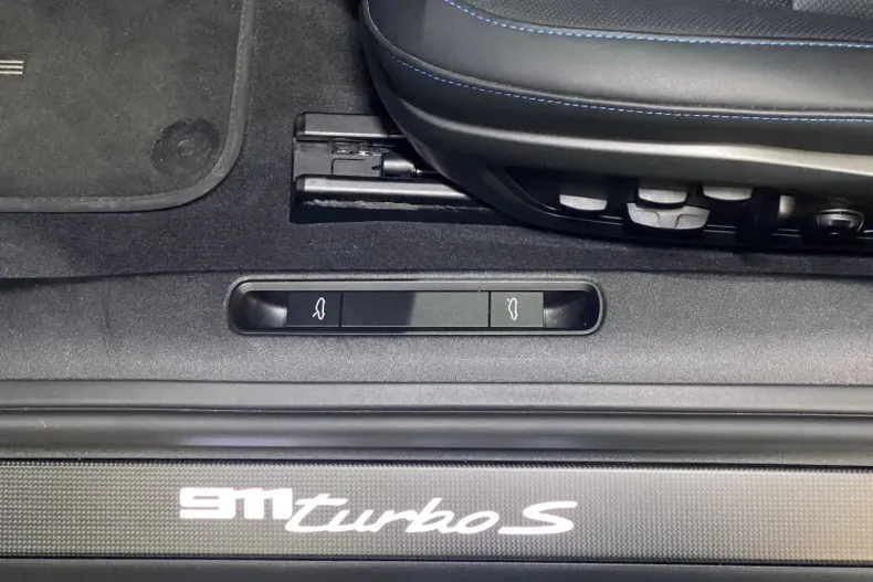 Porsche 992 din 2024 cu 27.400 km - oferta POR194579 - foto 31