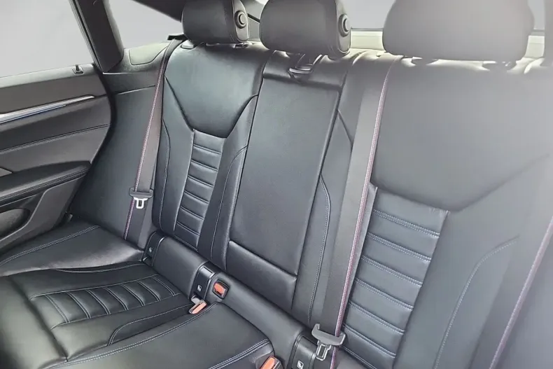 BMW i4 (Seria 4) din 2025 cu 17.200 km - oferta BMW194594 - foto 7