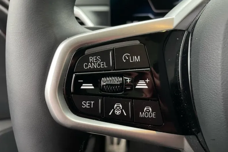 BMW i4 (Seria 4) din 2025 cu 23.599 km - oferta BMW194598 - foto 14