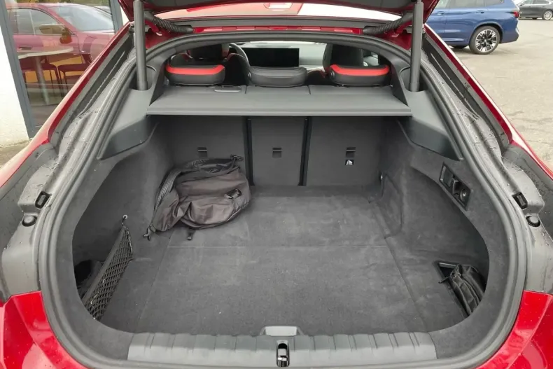 BMW i4 (Seria 4) din 2025 cu 23.599 km - oferta BMW194598 - foto 24