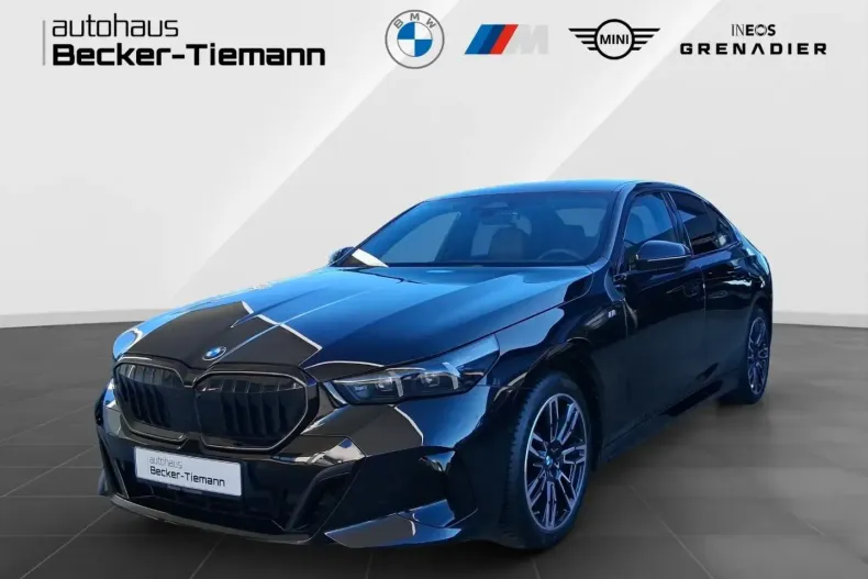 BMW 520 (Seria 5) din 2025 cu 25.472 km - oferta BMW194602 - foto 1