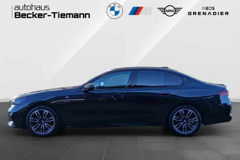 BMW 520 (Seria 5) din 2025 cu 25.472 km - oferta BMW194602 - foto 3
