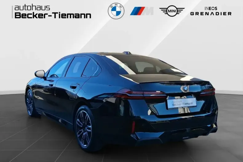 BMW 520 (Seria 5) din 2025 cu 25.472 km - oferta BMW194602 - foto 4