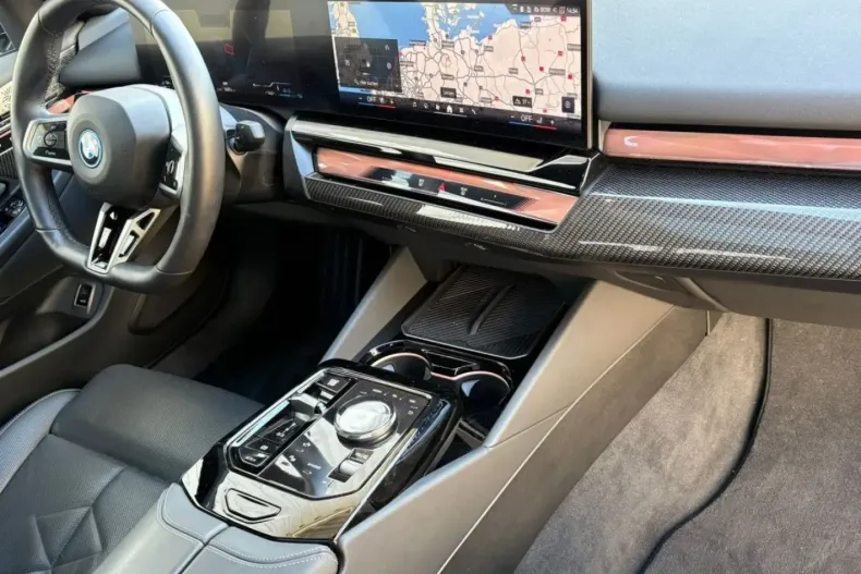 BMW 550 (Seria 5) din 2025 cu 16.964 km - oferta BMW194603 - foto 6