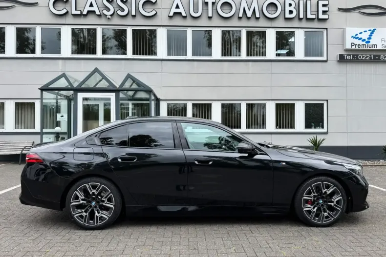 BMW 530 (Seria 5) din 2025 cu 4.062 km - oferta BMW194605 - foto 4