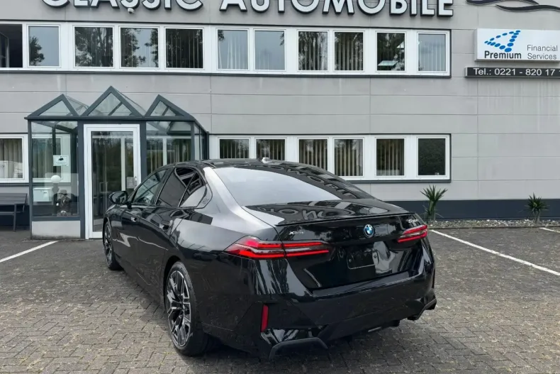 BMW 530 (Seria 5) din 2025 cu 4.062 km - oferta BMW194605 - foto 21