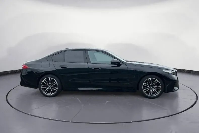 BMW 520 (Seria 5) din 2025 cu 18.446 km - oferta BMW194613 - foto 5