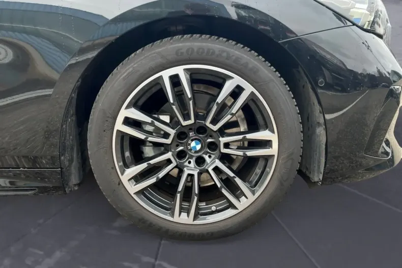 BMW 520 (Seria 5) din 2025 cu 18.446 km - oferta BMW194613 - foto 11