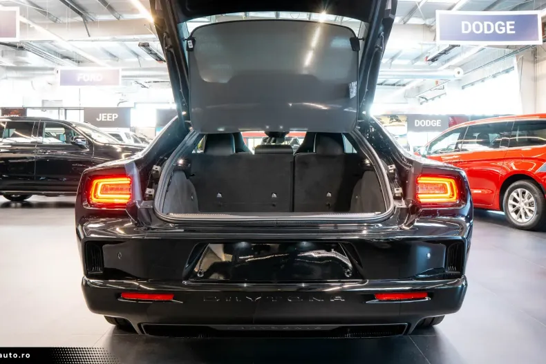 Dodge Charger din 2026 cu 50 km - oferta DOD194620 - foto 6