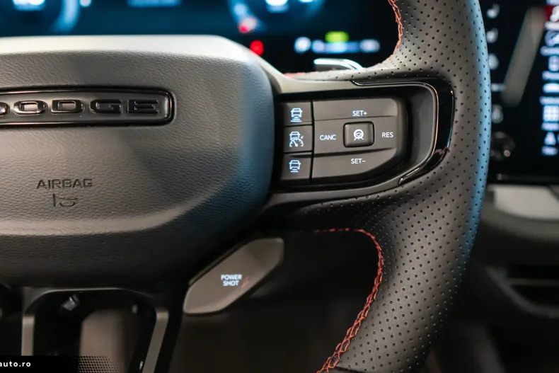 Dodge Charger din 2026 cu 50 km - oferta DOD194620 - foto 16