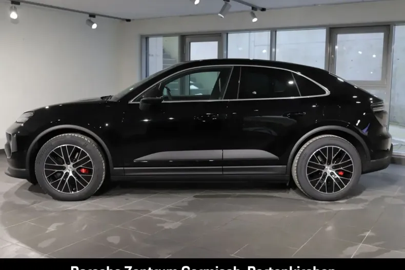 Porsche Macan din 2025 cu 6.750 km - oferta POR194624 - foto 2