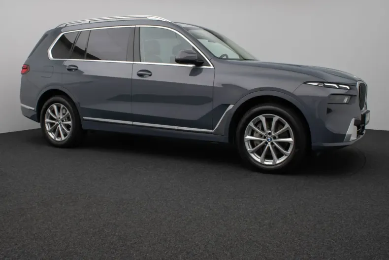 BMW X7 (Seria X) din 2022 cu 46.141 km - oferta BMW194627 - foto 4