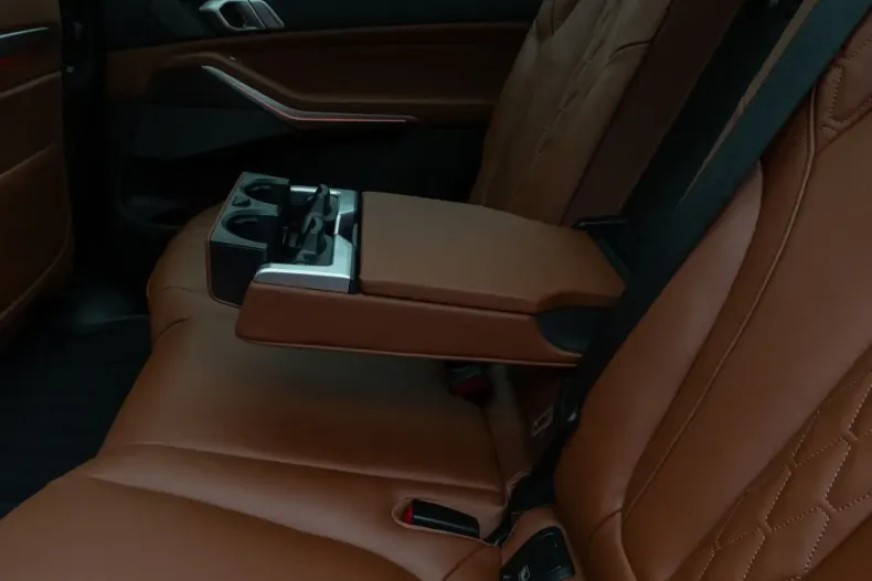 BMW X7 (Seria X) din 2022 cu 46.141 km - oferta BMW194627 - foto 23